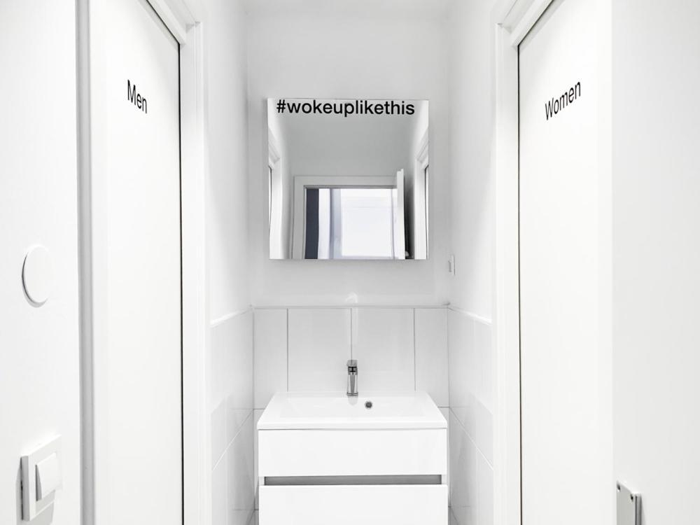 Hotel cápsula Wanderlust Capsules - Unique Sleeping Experience *
